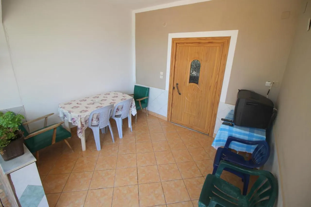 Vila Agushi Ksamil Apartamento